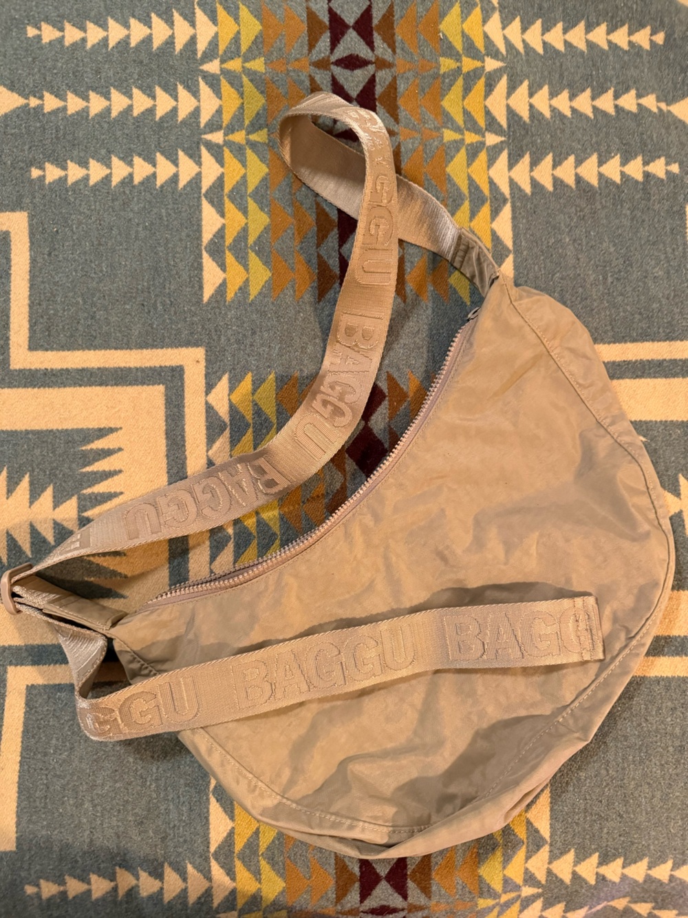 Baggu Nylon Crescent Bag, Medium